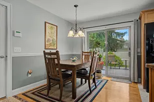 4 McKinley Ave, Easthampton, MA 01027 - Photo 8