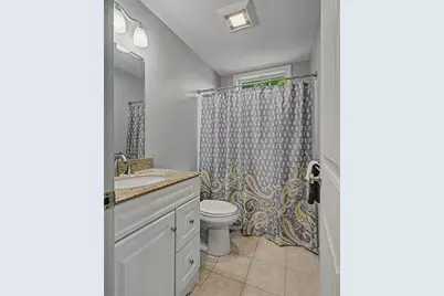 4 McKinley Ave, Easthampton, MA 01027 - Photo 22