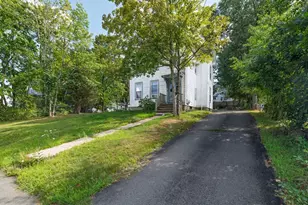 46 Hollis St, Weymouth, MA 02190 - Photo 2
