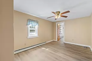 1 Freeman Ave, Webster, MA 01570 - Photo 6