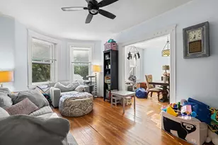 26 Parkway Rd, Brookline, MA 02445 - Photo 18