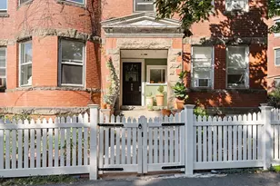 26 Parkway Rd, Brookline, MA 02445 - Photo 2