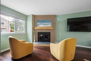 25 Voyagers Ln, Ashland, MA 01721 - Photo 6