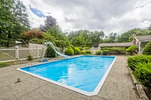 14 Sunset Dr, Montague, MA 01376 - Photo 8