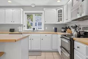 3 Jane's Dr, Littleton, MA 01460 - Photo 4
