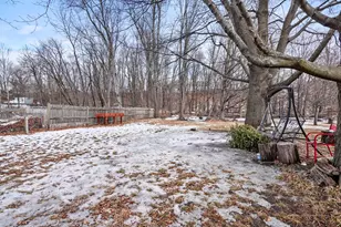218 Central St, Leominster, MA 01453 - Photo 20