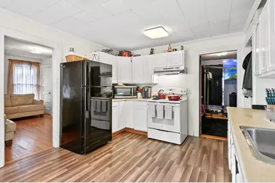 218 Central Street, Leominster, MA 01453 - Photo 6