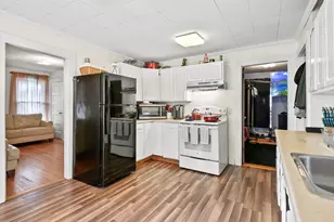 218 Central St, Leominster, MA 01453 - Photo 6