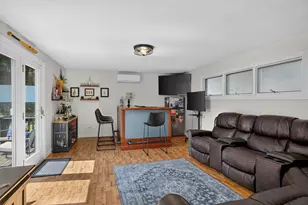 18 Ellis St, Woburn, MA 01801 - Photo 20
