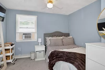 18 Ellis St, Woburn, MA 01801 - Photo 26