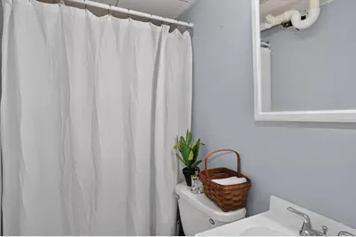 18 Ellis St, Woburn, MA 01801 - Photo 34