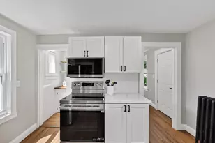 72 Chestnut St, Clinton, MA 01510 - Photo 12