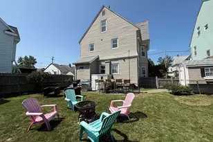 7 Pembroke St, Medford, MA 02155 - Photo 38
