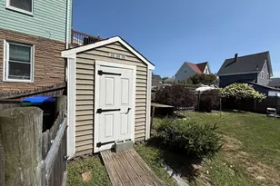 7 Pembroke St, Medford, MA 02155 - Photo 40