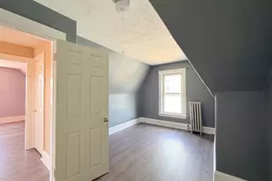 7 Pembroke St, Medford, MA 02155 - Photo 20