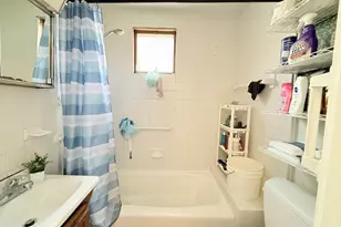 7 Pembroke St, Medford, MA 02155 - Photo 36