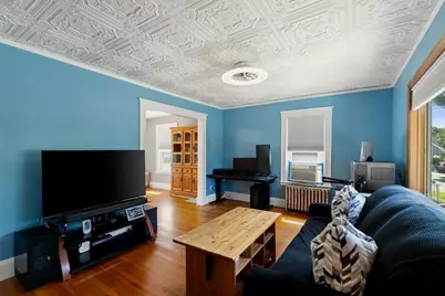 7 Lawrence St #B, Beverly, MA 01915 - Photo 6