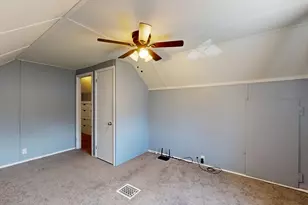 81 Vernon St, Greenfield, MA 01301 - Photo 26