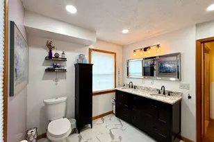 81 Vernon St, Greenfield, MA 01301 - Photo 16