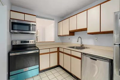 84 Gordon St #301, Boston, MA 02135 - Photo 10