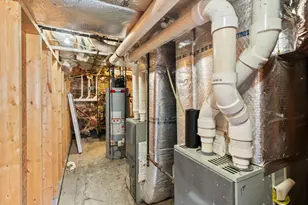 17 Millett St, Gloucester, MA 01930 - Photo 22