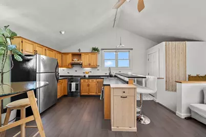 17 Millett St #3, Gloucester, MA 01930 - Photo 12