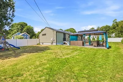 125 High St, Whitman, MA 02382 - Photo 38