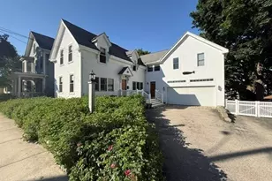 18 Jackson St, Newburyport, MA 01950 - Photo 38