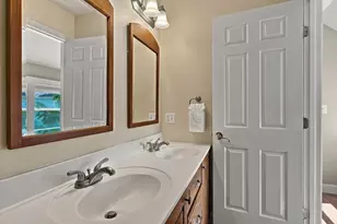 18 Jackson St, Newburyport, MA 01950 - Photo 26