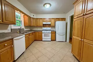 908 Burts Pit Rd, Northampton, MA 01062 - Photo 18
