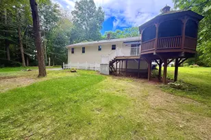 908 Burts Pit Rd, Northampton, MA 01062 - Photo 6