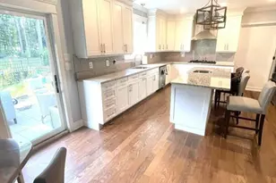 4 Hummingbird Ln, Westford, MA 01886 - Photo 4