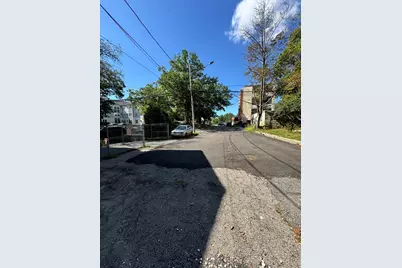 179 Hebron St, Boston, MA 02126 - Photo 10