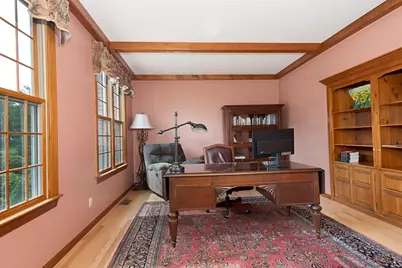 9 Fieldstone Dr, Shrewsbury, MA 01545 - Photo 2