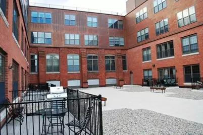 154 W 2nd St #403, Boston, MA 02127 - Photo 6