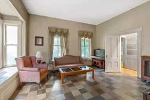 40 Columbus St, Newton, MA 02461 - Photo 2