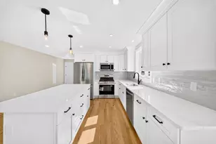 57 Bellflower Rd, Billerica, MA 01821 - Photo 8