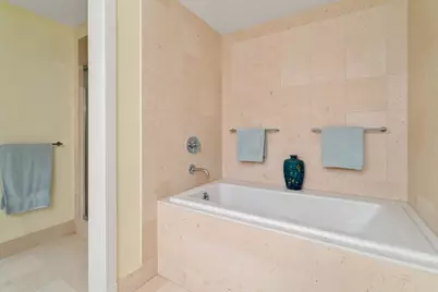 500 Atlantic Avenue #19N, Boston, MA 02210 - Photo 16
