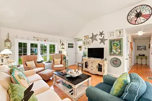 25 Sea Horse Rd, Harwich, MA 02645 - Photo 4