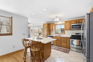1251 Shawsheen St, Tewksbury, MA 01876 - Photo 6