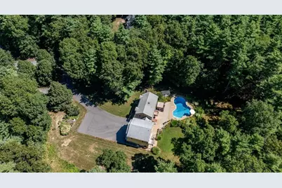 10 Brenrae Dr, Middleborough, MA 02346 - Photo 10