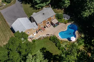 10 Brenrae Dr, Middleborough, MA 02346 - Photo 1
