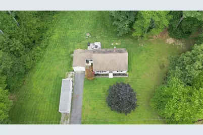 35 Charles St, Hampden, MA 01036 - Photo 34