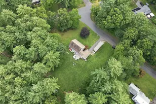 35 Charles St, Hampden, MA 01036 - Photo 32
