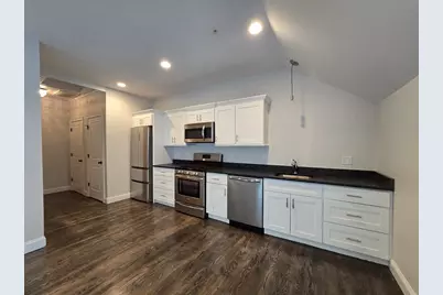 285 Saint George Street #203, Duxbury, MA 02332 - Photo 2