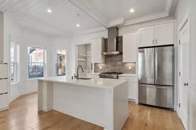 20 Carlton St #1, Somerville, MA 02143 - Photo 2