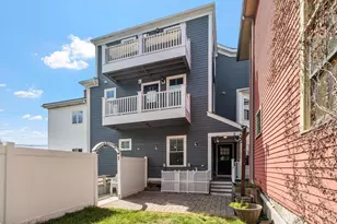 20 Carlton St, Somerville, MA 02143 - Photo 32