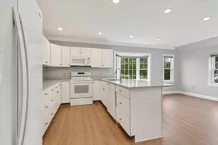 101 Pond St, Braintree, MA 02184 - Photo 6