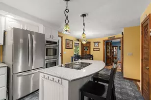 14 Woodview Dr, Lakeville, MA 02347 - Photo 8