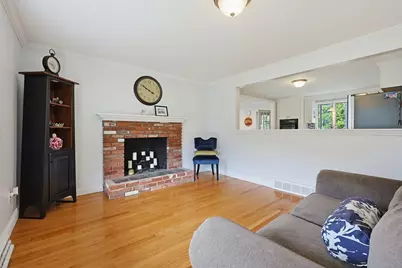 6 Young Ave., North Attleboro, MA 02760 - Photo 4